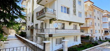 GLOBAL'DEN İSTİKLAL MH.'DE ARA KAT 2+1 | 90 m² SATILIK DAİRE