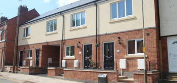 2 bedroom terraced house