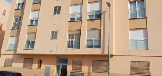 Piso en venta en Ramón y Cajal de Lobosillo, 42, Lobosillo