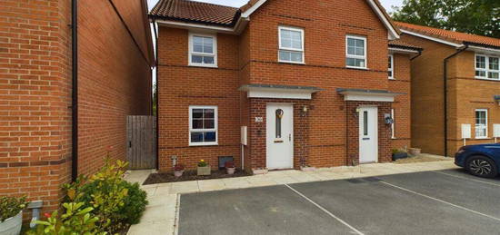 3 bedroom semi-detached house for sale