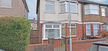 3 bed semi-detached house for sale