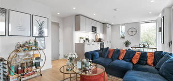 Flat for sale in Brixton Hill, London SW2