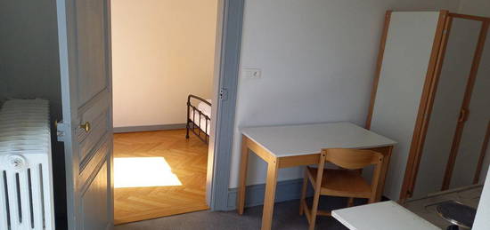 Studio meublé colmar etudiant (toutes charges)