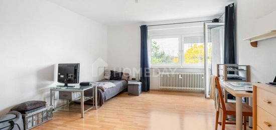 Attraktive 4-Zimmer-Wohnung mit Süd-Loggia, Blick ins Grüne und Tiefgaragenstellplatz