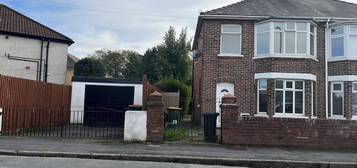 3 bedroom semi-detached house to rent