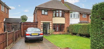 3 bedroom semi-detached house for sale