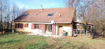 MAISON LANFROICOURT 170 m² sur 1100 M² de terrain