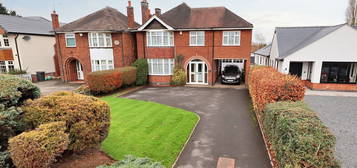 4 bed detached house for sale