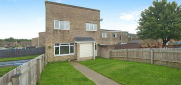 3 bedroom link detached house for sale