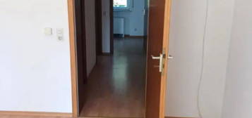 Renovierte 4,5 Zimmer Wohnung