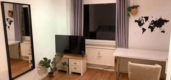 Freundliche und modernisierte 3-Zimmer-Wohnung mit EBK in Trier