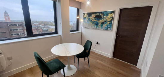 Flat to rent in Alexander House, Talbot Road, Manchester M16