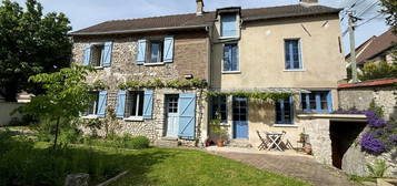 Maison en pierre  à vendre, 5 pièces, 3 chambres, 115 m²