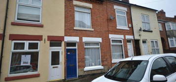 2 bedroom terraced house