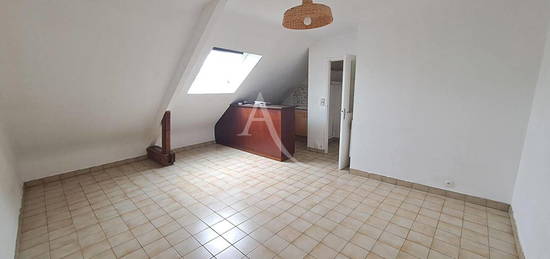 Studio  à louer, 1 pièce, 22 m², Étage 3/–