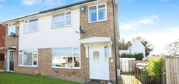 3 bedroom semi-detached house to rent