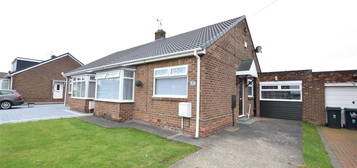 Bungalow to rent in Foxton Way, Bill Quay NE10