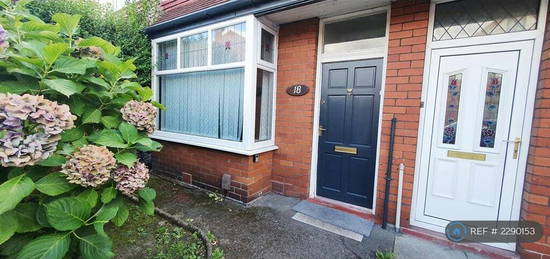 2 bedroom terraced house