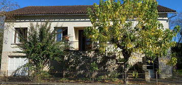 Maison 7 pièces 174 m²