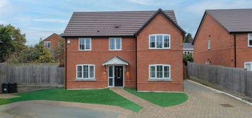 4 bedroom detached house