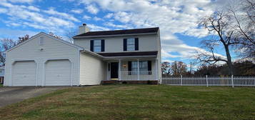 11700 Robindale Rd, Middletown, KY 40243