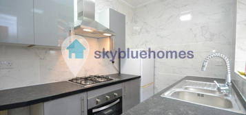 2 bedroom terraced house