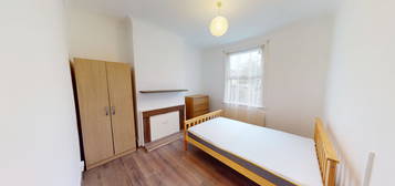 Property to rent in Saxon Road, London N22