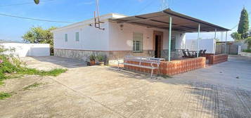 Chalet en calle Del Convento en Centro, Alhaurín de la Torre