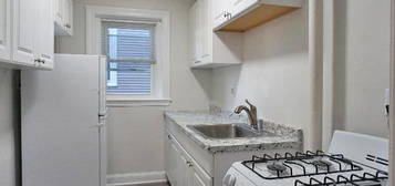 95 Adams St #1D, Waltham, MA 02453