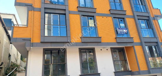 SATILIK 3+1 120M2 3.KAT ASANSRL KAPALI OTOPARKL GEBZE MUSTAFAPAA MAH