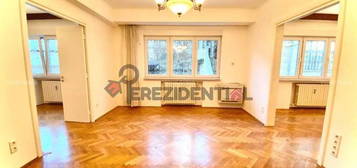 APARTAMENT DE 3 CAMERE, 69 MP UTILI, ROSETTI