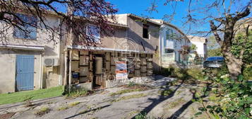 Maison de village  à vendre, 3 pièces, 2 chambres, 129 m²