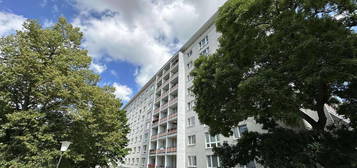 Nahe Theaterplatz gelegene 2-Raum-Wohnung