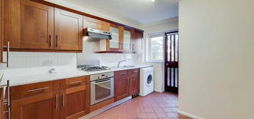 2 bedroom ground floor flat