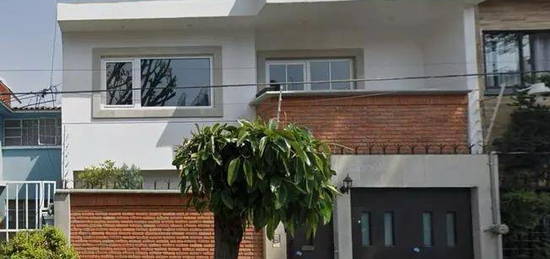 Casa En Venta Cdmx Calle Jaina  Colonia Letrán Valle, C.p. 03650 