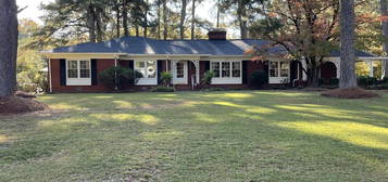 228 Mccotter Dr, Grifton, NC 28530