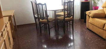 Apartamento de alquiler en Barrio de Delicias