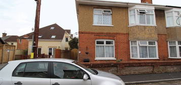 4 bed property to rent