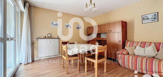 Appartement  à vendre, 5 pièces, 4 chambres, 83 m²