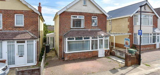 3 bed detached house for sale