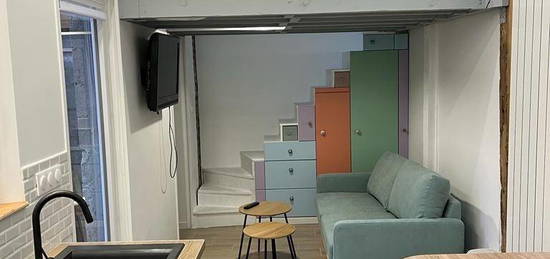 Studio meublé  à louer, 1 pièce, 19 m², Terrasse