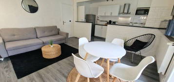 Appartement 2 pièces de 46 m² Balcon 5m² - Cave 6 m² + Parking privé