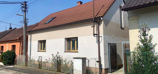 Prodej  rodinného domu 94 m², pozemek 760 m²