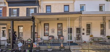 465 Martin St, Philadelphia, PA 19128