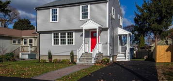 19 Roxana St, Norwood, MA 02062