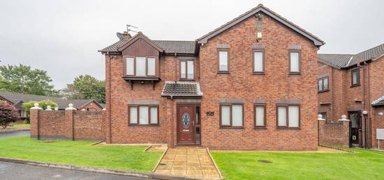 3 bed detached house for sale