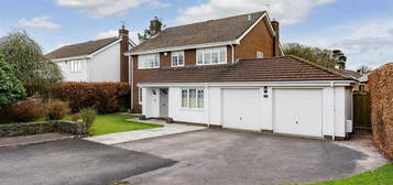 4 bedroom detached house