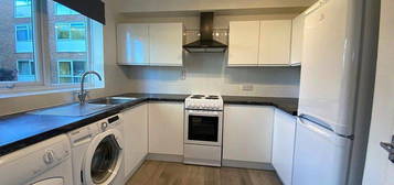 2 bed flat to rent