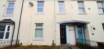 4 bedroom terraced house for sale