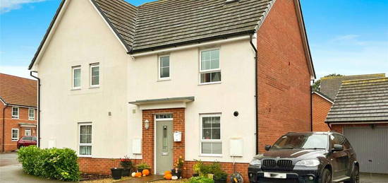 4 bedroom semi-detached house for sale